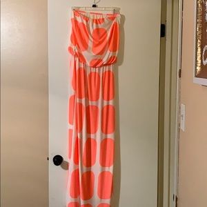 Gorgeous maxi dress. Super comfy